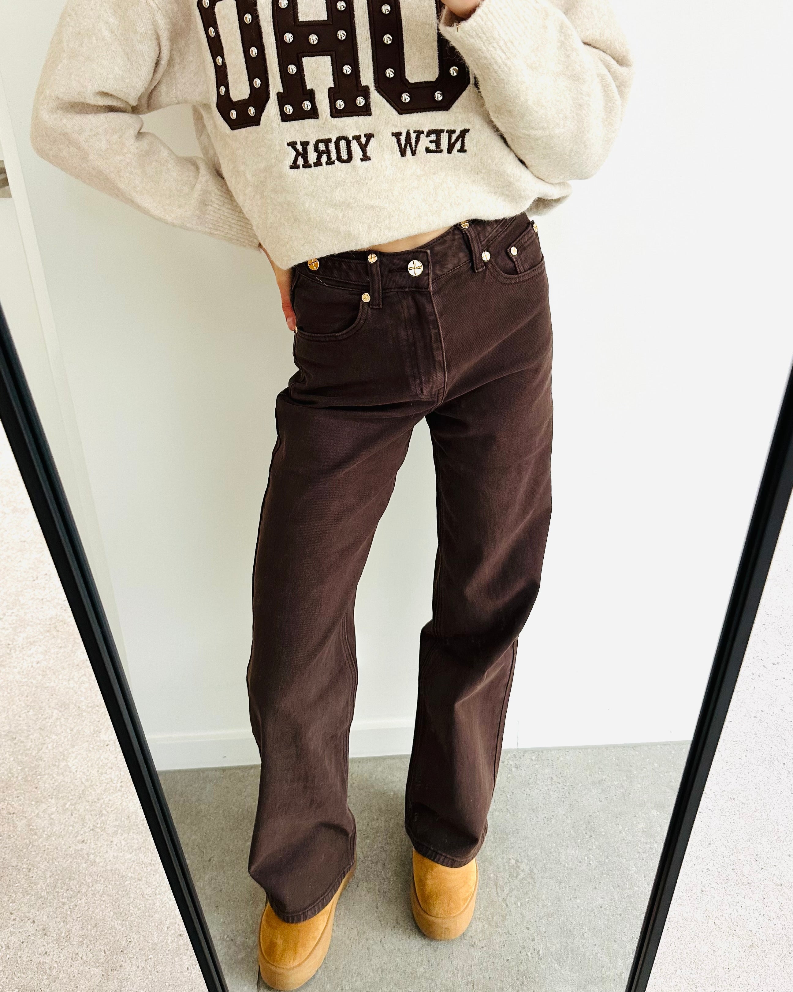 Straight leg jeans fall brown