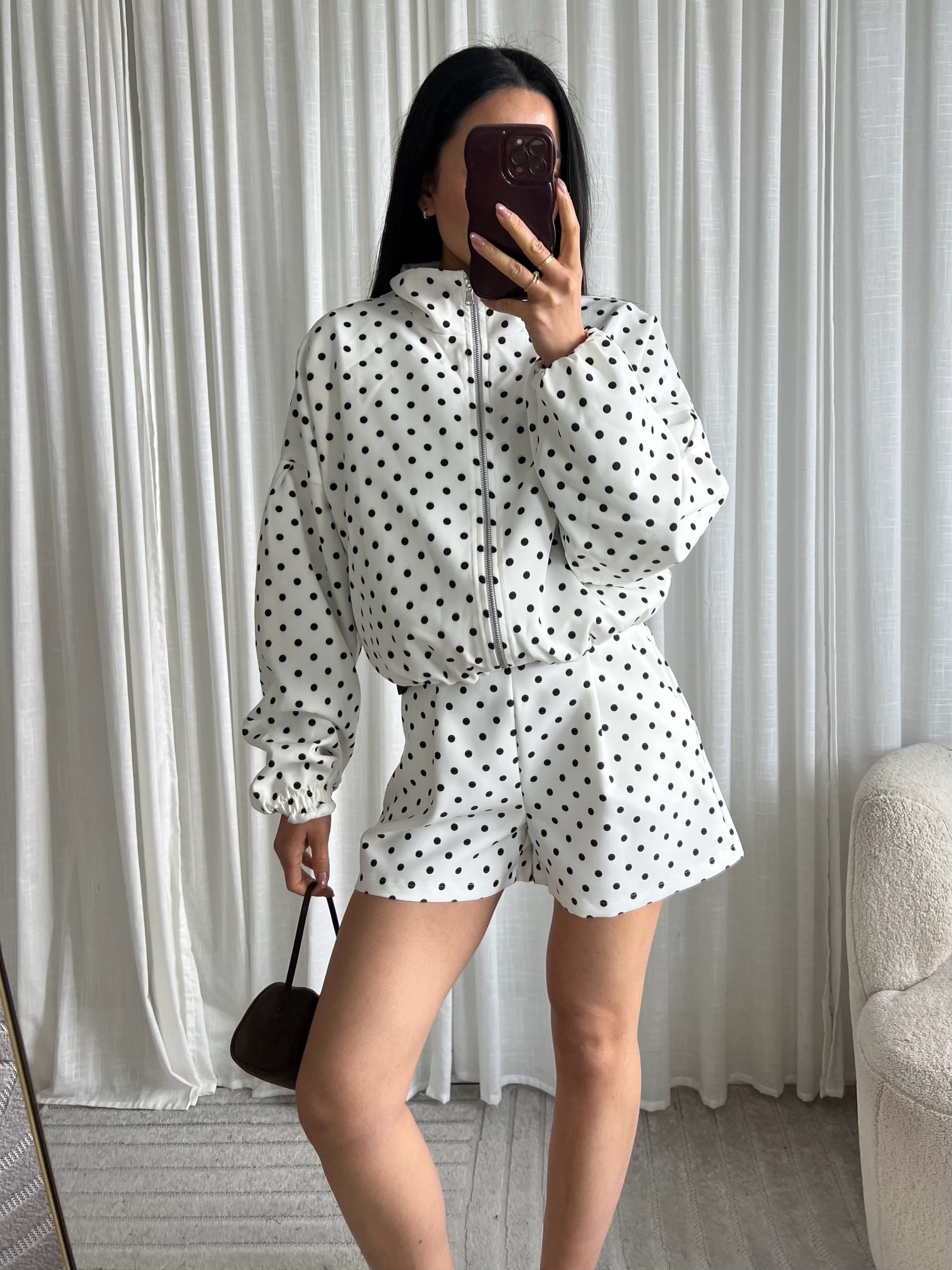Polka dot shorts white