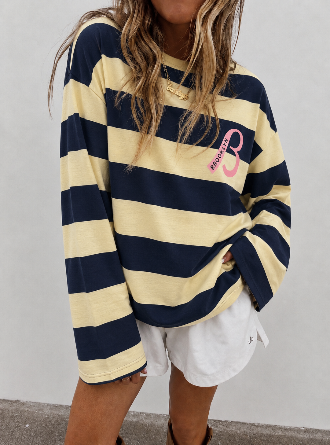 Brooklyn sweatshirt navy butter yellow