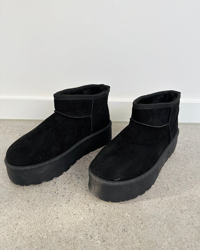 Comfy boots zwart
