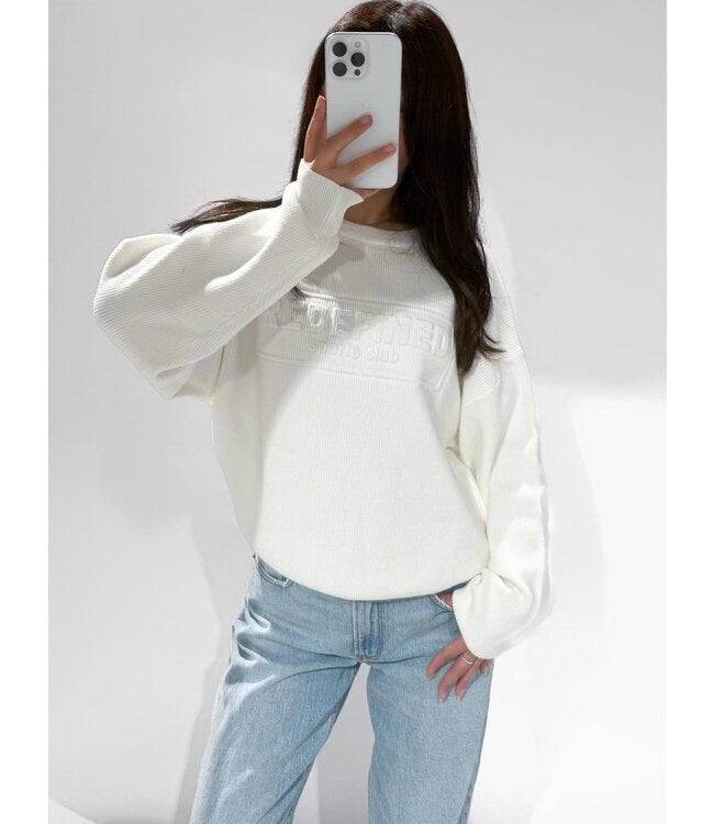 Pull déchiré redéfini blanc