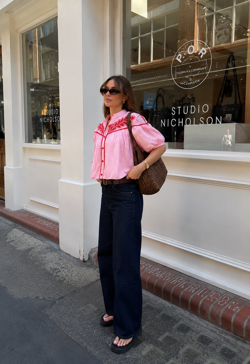 Broderie blossom blouse red pink