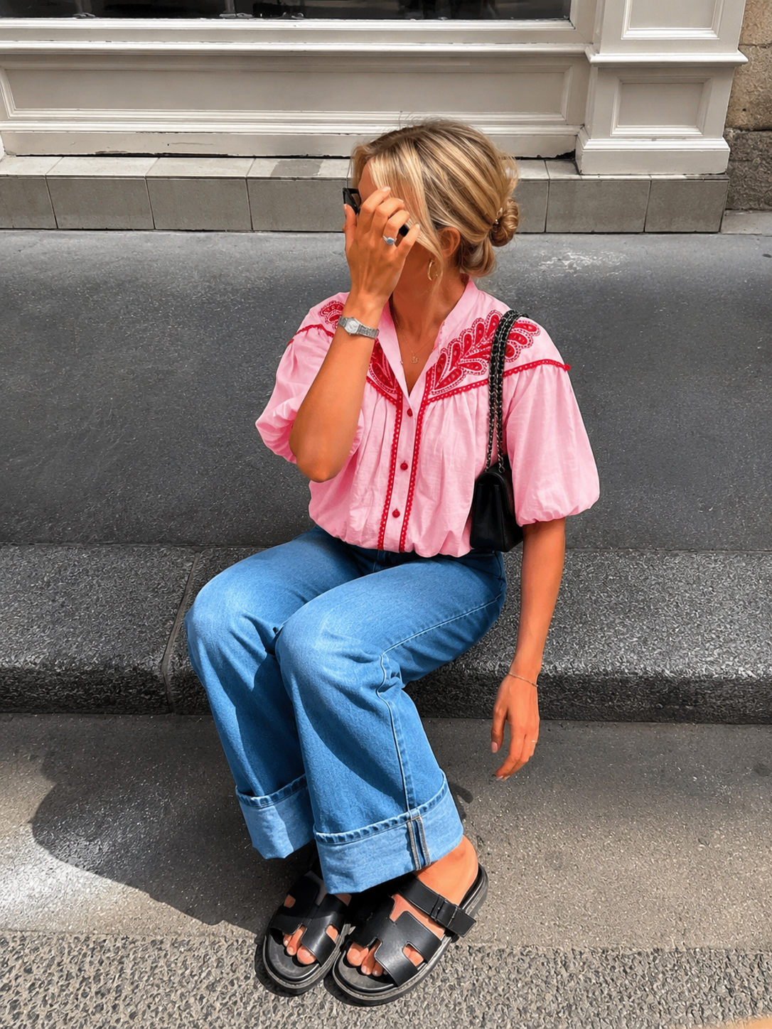 Broderie blossom blouse red pink