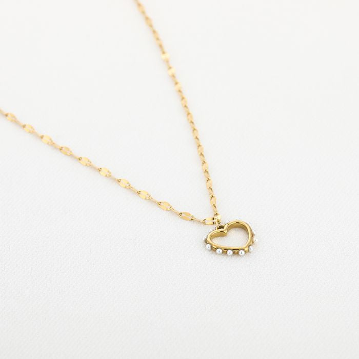 Subtiel hart parel ketting goud