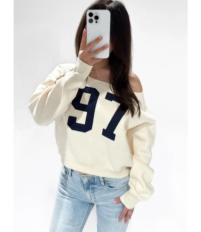 97 sweater off white